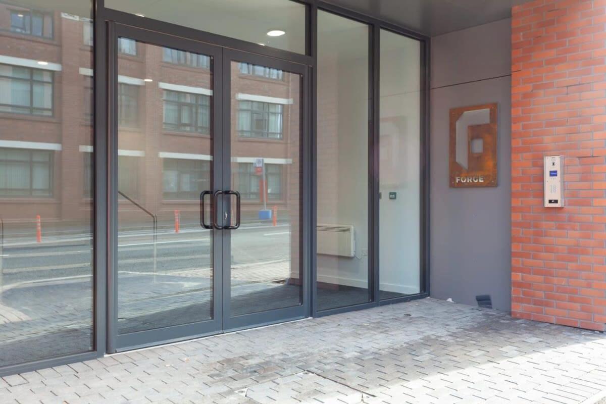 Modern 1 Bedroom Apartment In Central Brimingham Birmingam Exterior foto